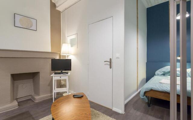 Jusquà 6 personnes au coeur du Vieux Lyon