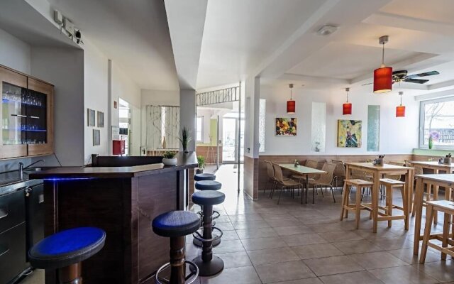 IHS Hotels Sleep Inn - Landshut (Altdorf)