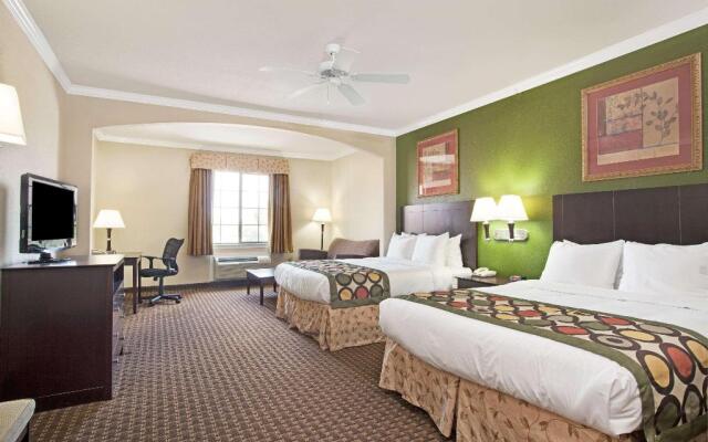 Super 8 Iah West/Greenspoint