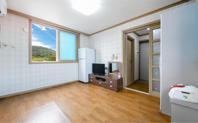 Samcheok Eoulim Pension