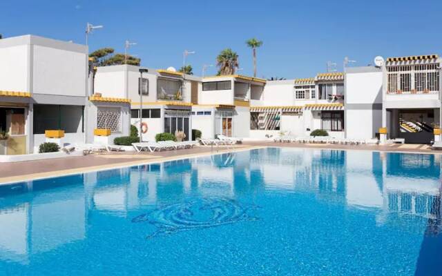 Marfil's Loft - Sun and pool