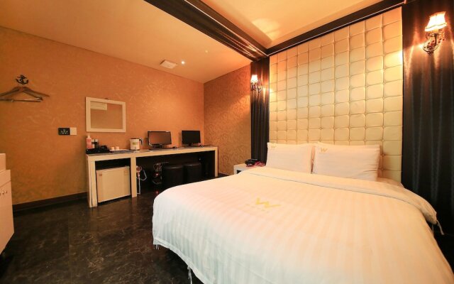 Chang-dong M Motel