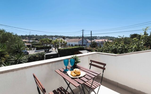 Sesimbra Stylish Villa by Homing