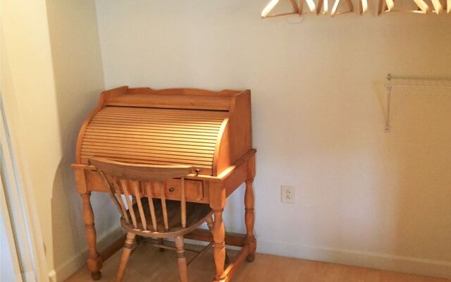 Downtown Luxury Condo at Citifront