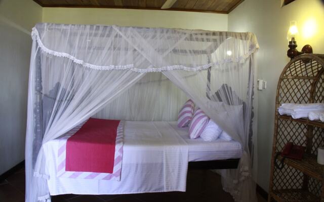 Nu-vin Beach Hotel