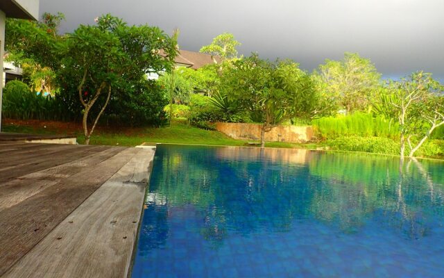2 Bedrooms The Sun Suite Villa Bali