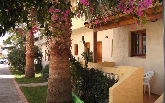 Lia Sofia Apartments