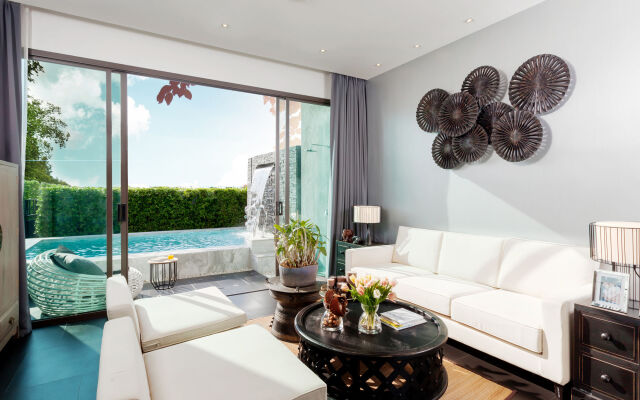 The 8 Pool Villa