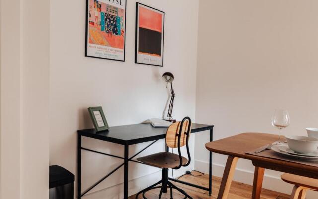 Redland Stay In Bespoke Home 2 of 2