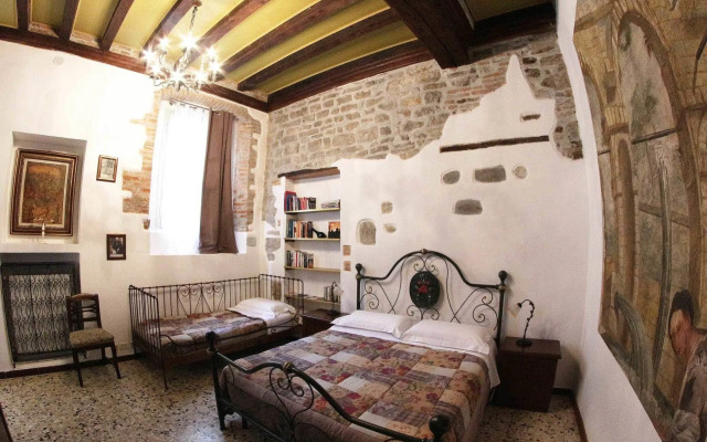 Casa Mario Lupo