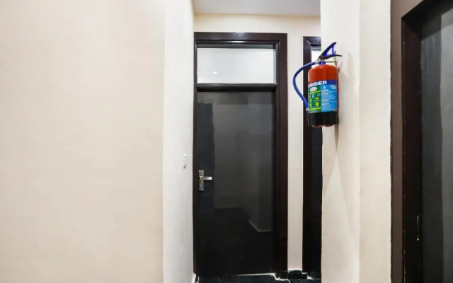 Geet Residency by OYO Rooms
