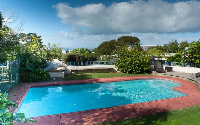 Allegro Holiday Home