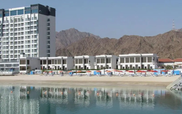 Mirage Bab Al Bahr Beach Hotel