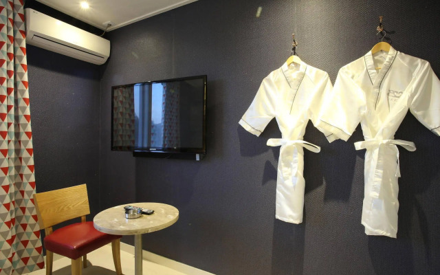 Cello Hotel