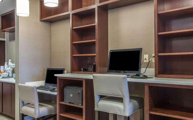 Comfort Suites Youngstown North