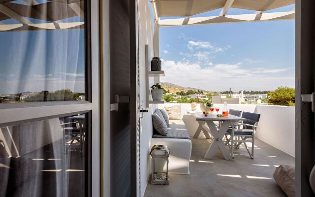 Blue Waves Suites And Apartments Paros