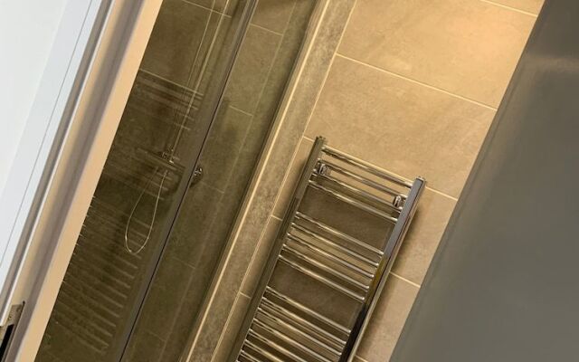 Kings Cross by Pureserviced