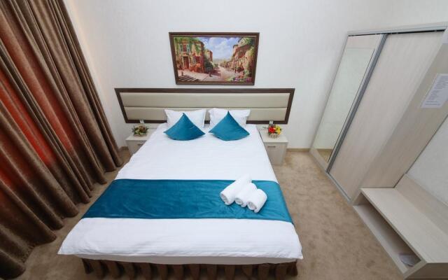 Globus Hotel Tashkent