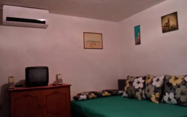 Studio Mali
