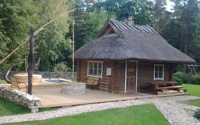 Peetri Holiday Home