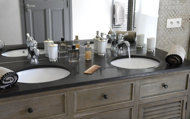 Domaine Perréal Les Chambres