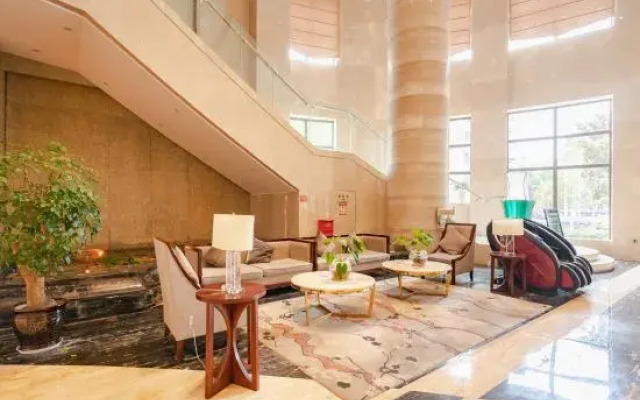 Minjiang Ruibang Hotel