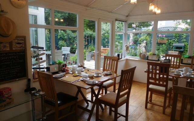 Bed & Breakfast by the Beach