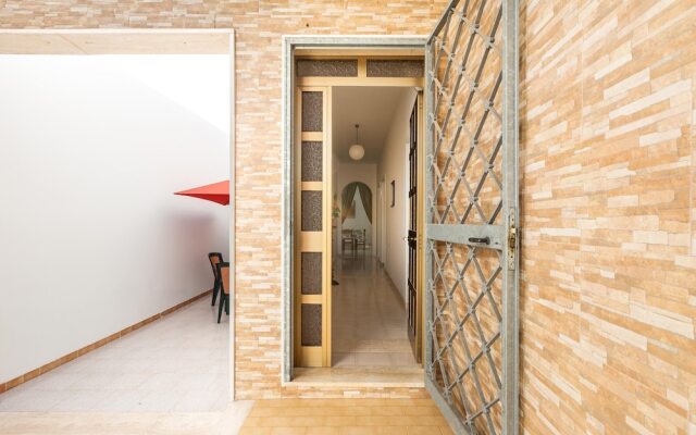 3448 Villetta Stellastrea by Barbarhouse