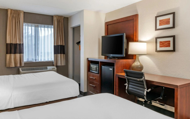 Comfort Inn University