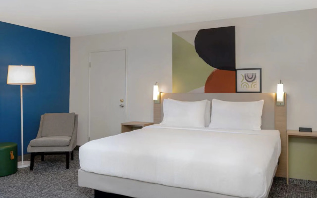 Spark by Hilton Savannah Midtown