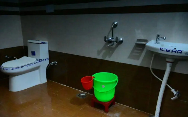 Shraddha Guest House