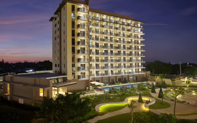 Quest Hotel Tagaytay City