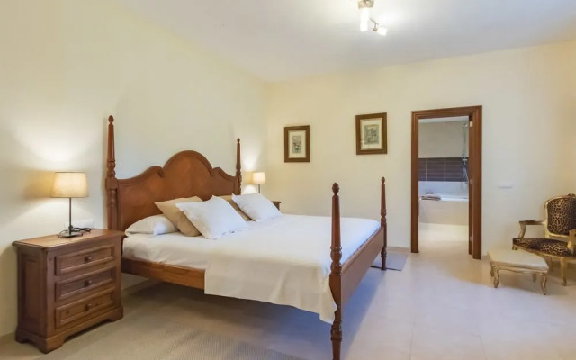 Divina Santa Eugenia