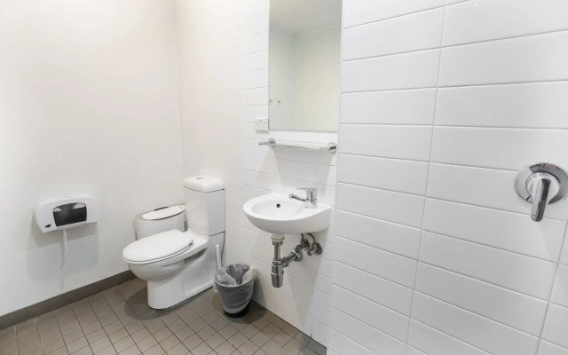 Nomads Sydney - Hostel