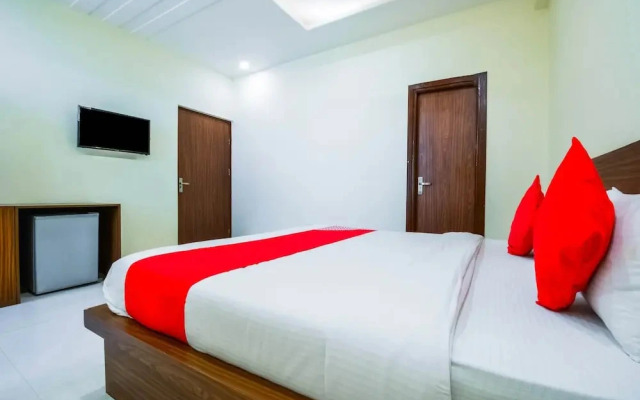 Mark Inn by OYO Rooms