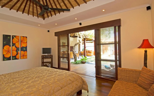 Ellora Villas
