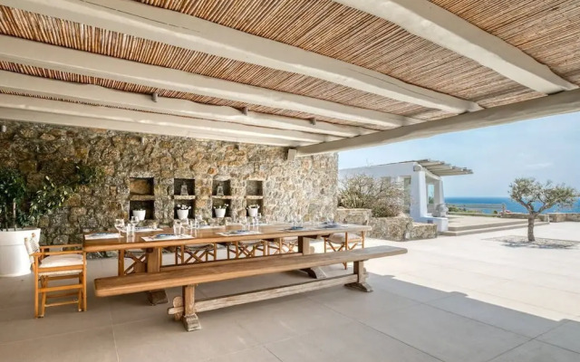 Crystal Villa 6 Bedroom