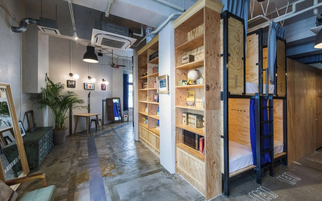 Kalakaua Inn The Kitchen Hostel Ao