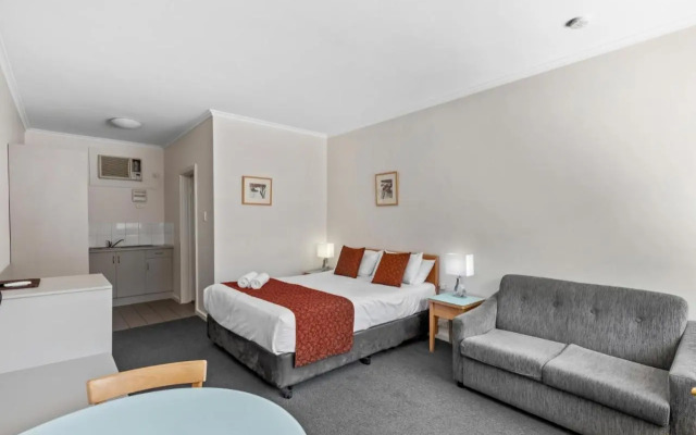 Taft Apartments