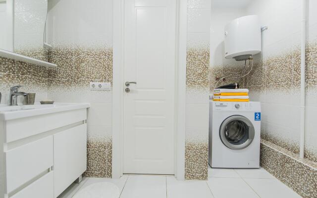 Пять Звезд на улице Сони Кривой 26