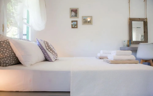 Palatiana Agriturismo Philoxenia Cottages
