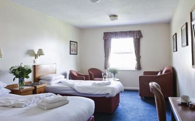 Cobham Lodge