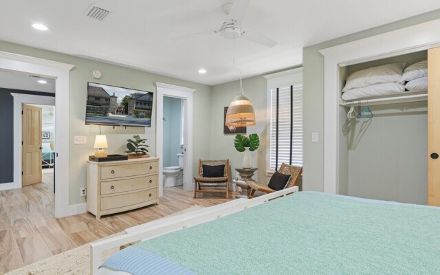 Historic Dream - Unit A