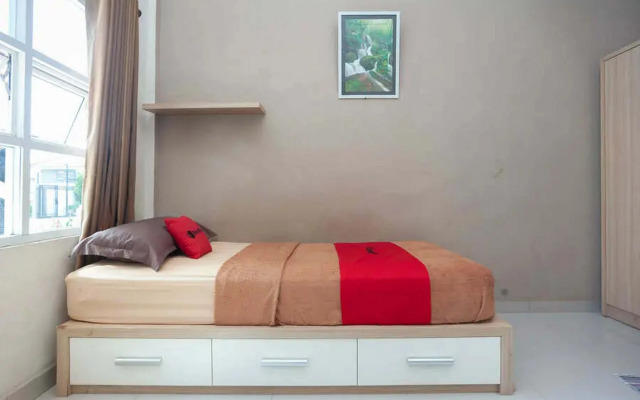 RedDoorz @ Jalan HOS Cokroaminoto Jambi