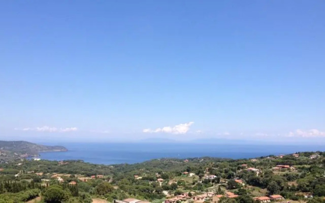 Grande Casa a Capoliveri