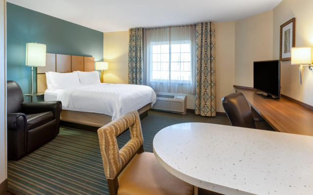 Candlewood Suites West Springfield by IHG