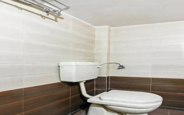 Hotel Pearl City by OYO Rooms