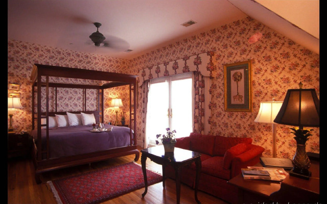 Beaufort Inn