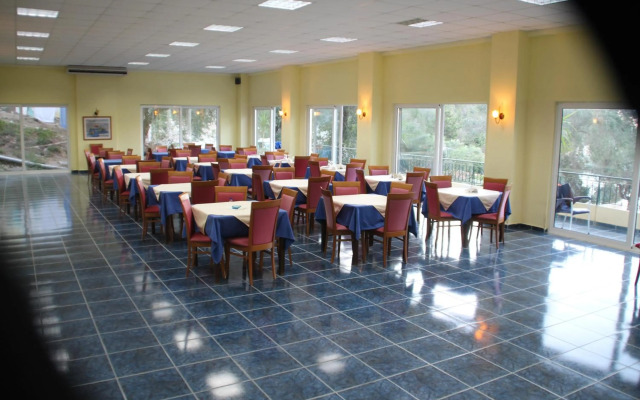 Amfitriti Hotel