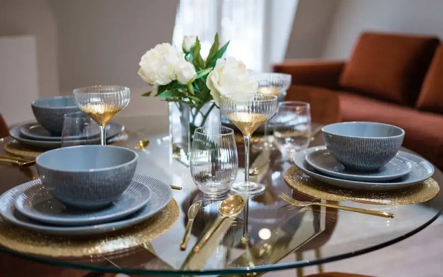 Marble Arch Suite 9-hosted by Sweetstay